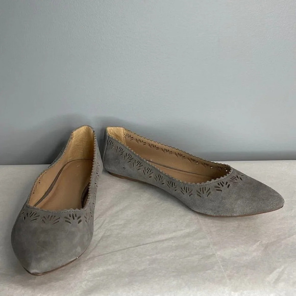 JOES JEANS Pointed Toe Ballet Flats Grey Genuine Suede Laser Cut Slip On 10 - Picture 3 of 12